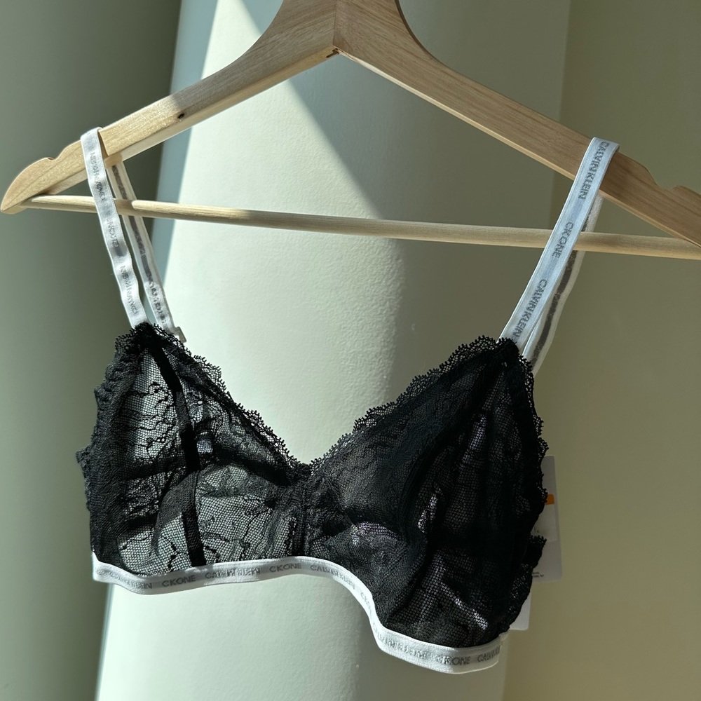 Calvin Klein One Lace Unlined Triangle Bra